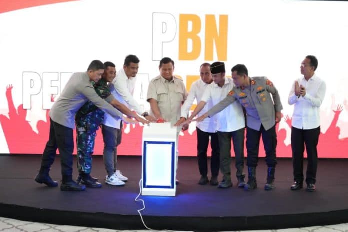 menhan_prabowo_dukung_program_pemuda_bela_negara_gagasan_bobby_nasution