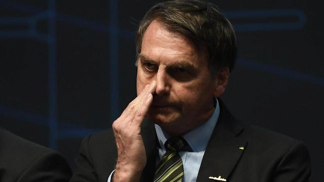 menteri_kesehatan_brazil_mundur_lagi_gerakan_anti_bolsonaro_meningkat