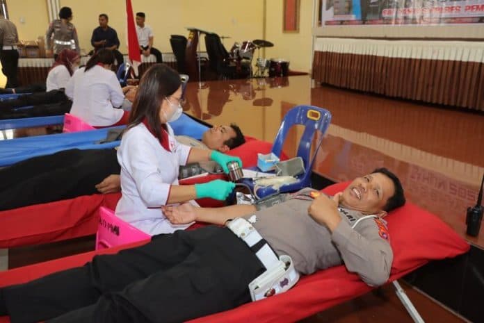 meriahkan_hut_satlantas_ke_68_polres_siantar_gelar_donor_darah