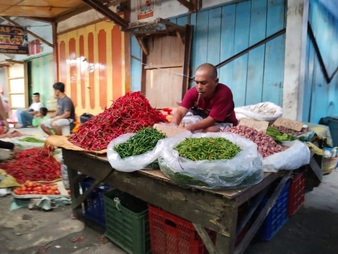 meski_berfluktuasi_harga_cabai_merah_masih_mahal_di_siantar