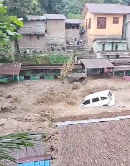 meski_sudah_normal_bpbd_medan_tetap_imbau_masyarakat_di_bantaran_sungai_waspada