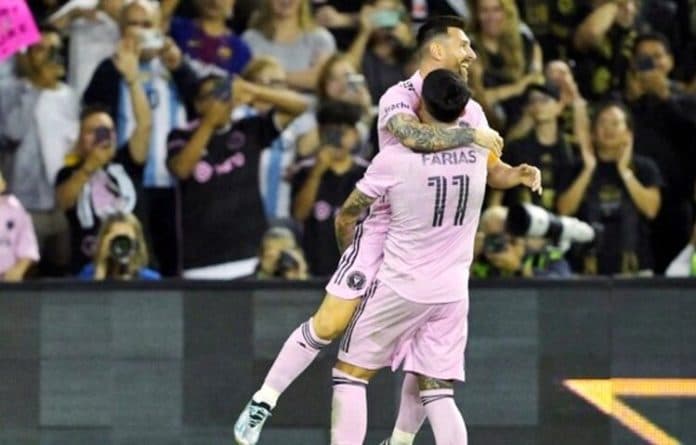 messi_cetak_2_umpan_gol_inter_miami_pecundangi_juara_bertahan_mls