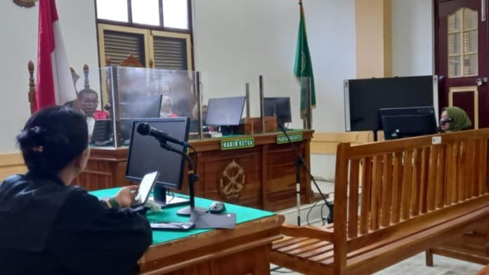 miliki_008_gram_sabu_dua_sekawan_dipenjara_5_tahun
