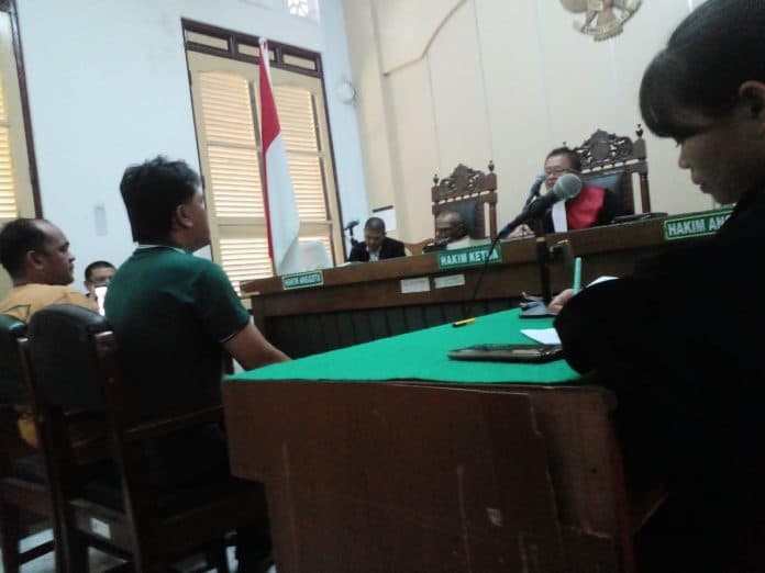 miliki_998_butir_ekstasi_warga_medan_denai_disidang
