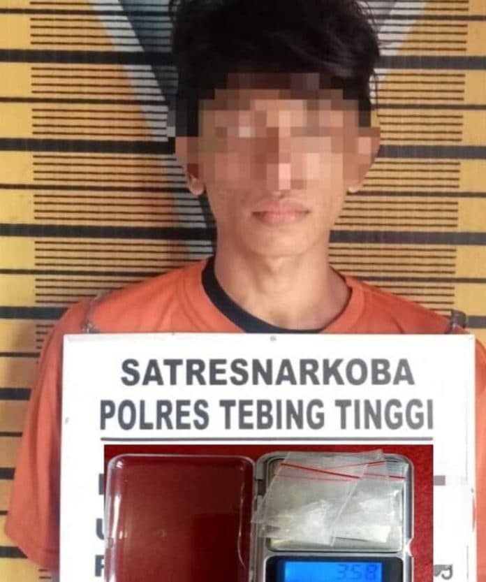 miliki_sabu_358_gram_sat_narkoba_tebing_tinggi_tangkap_pria_pengangguran