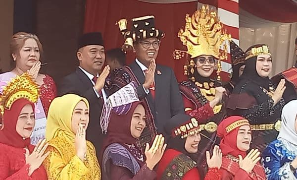 minta_tak_diperpanjang_sugeng_akan_pamit_sebagai_pj_bupati_tapteng_13_november