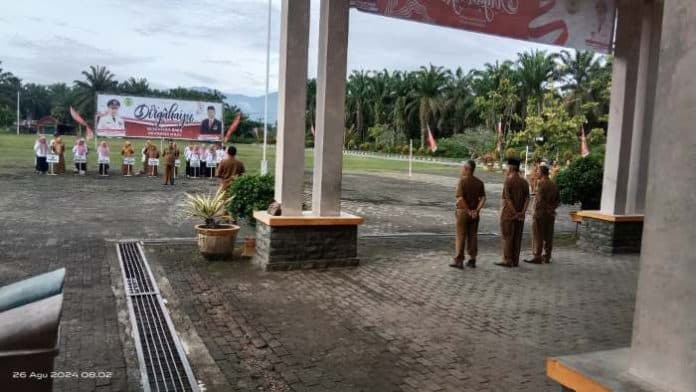 miris_apel_pagi_di_kantor_bupati_padang_lawas_hanya_dihadiri_32_orang