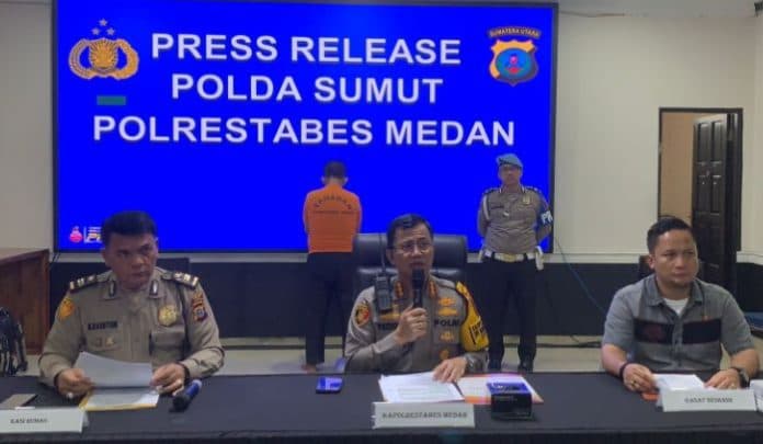modus_bisa_masukkan_jadi_tni_pria_asal_riau_berpangkat_mayjen_palsu_dibekuk