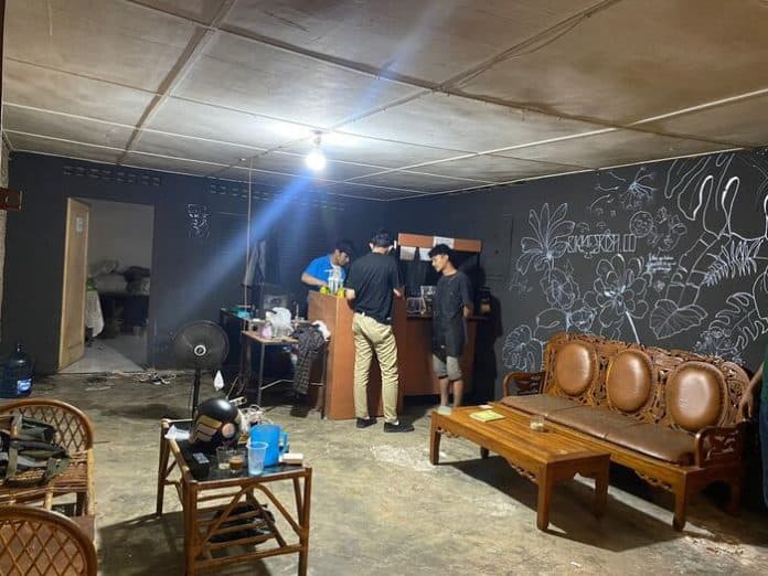 mural_cara_ampuh_coffee_shop_untuk_branding_dan_menarik_pelanggan