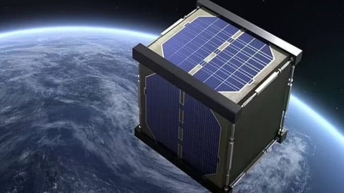 musim_panas_ini_peluncuran_satelit_kayu_pertama_di_dunia