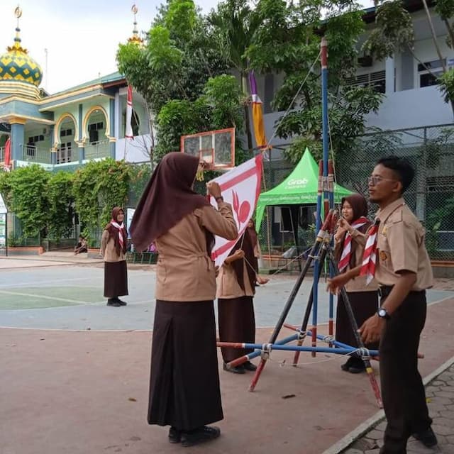 nadiem_cabut_kewajiban_pramuka_pengamat_menilai_positif_kembali_ke_ruh_awalnya
