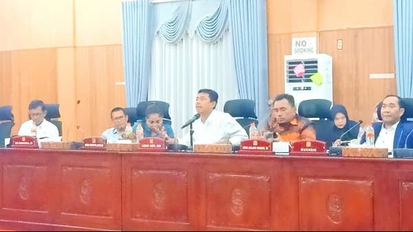 nelayan_batu_bara_tolak_rencana_reklamasi_pt_mna_ketua_pansus_hanya_mis_komunikasi