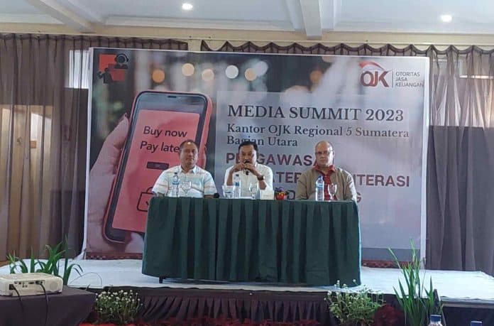 ojk_perlu_edukasi_dan_kesadaran_masyarakat_terkait_pinjol_ilegal