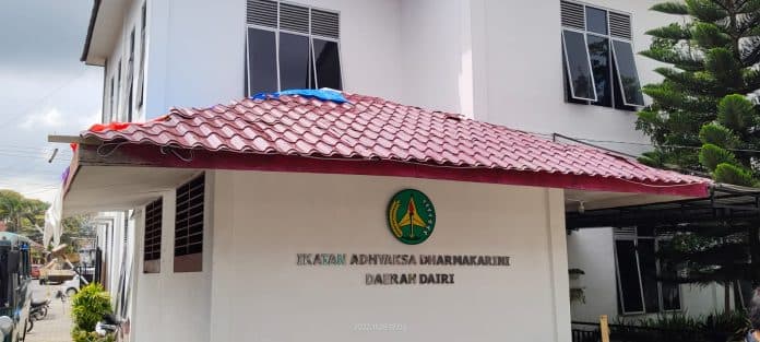 oknum_asn_dairi_tersangka_pembuat_surat_palsu_tak_ditahan