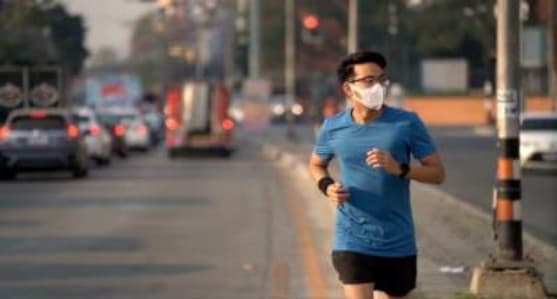 olahraga_pakai_masker_berakibat_fatal_untuk_paru_paru