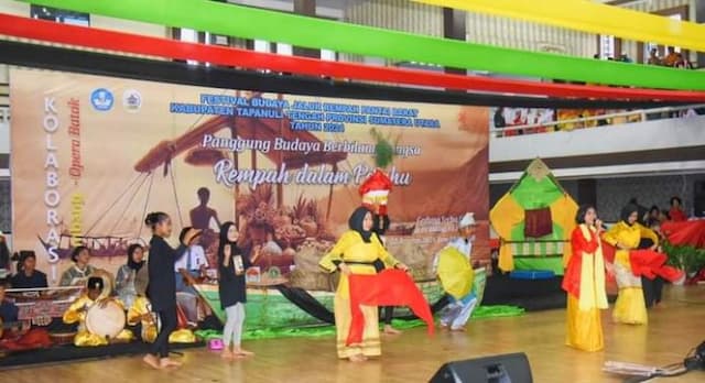 opera_rempah_dalam_perahu_perkenalkan_barus_sebagai_perdagangan_dunia