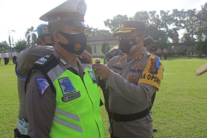 operasi_zebra_toba_2021_wujudkan_kamseltibcar_lantas_serta_pencegahan_covid_19