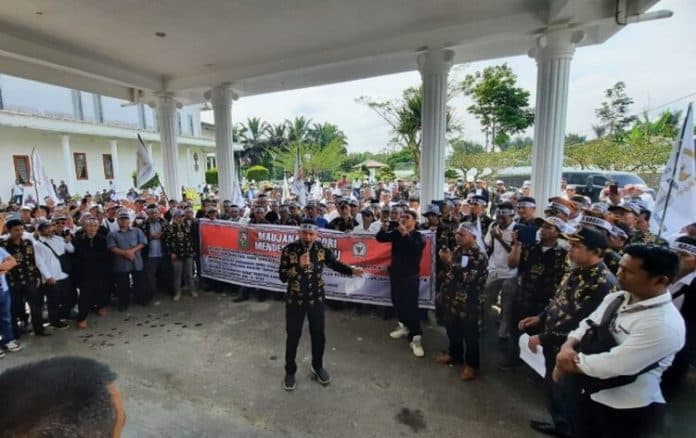 pabpdsi_simalungun_tunggu_hasil_rdp_soal_kenaikan_tunjangan