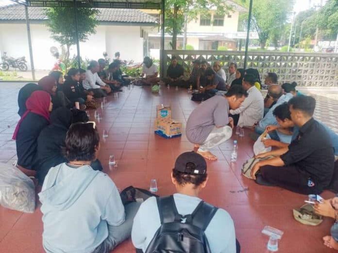palang_besi_taman_budaya_medan_ruang_seniman_hilang