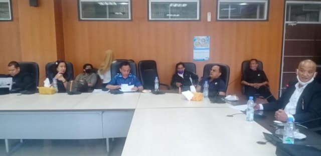 pansus_covid_19_dprd_medan_pertanyakan_pengadaan_1_juta_masker_senilai_rp10_miliar