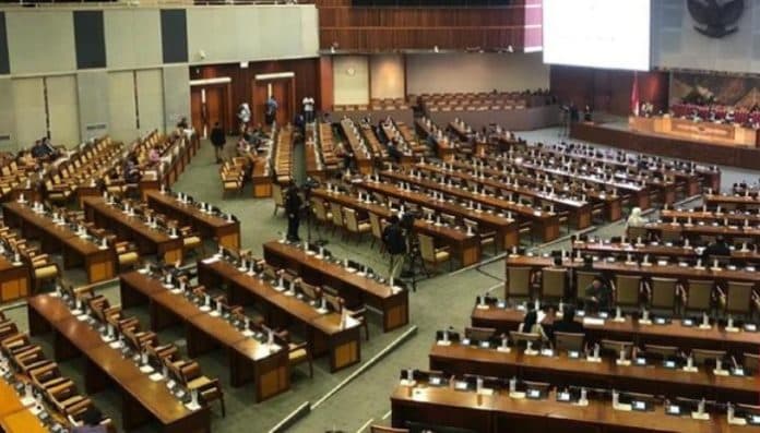 paripurna_penetapan_pimpinan_mpr_ri_batal_malam_ini_berikut_pemicunya