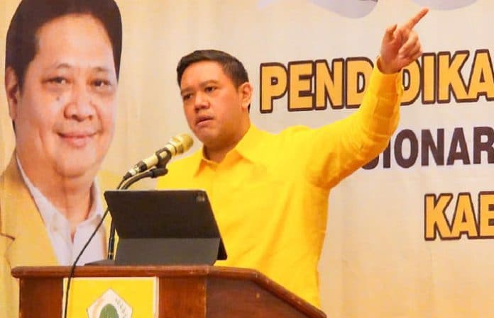 partai_biru_ketua_umum_muda_dan_ganteng_disebut_bakal_gabung_ke_kim