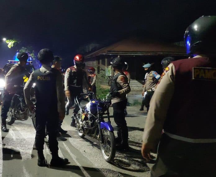 pasca_dibekuknya_kelompok_geng_motor_bersenjatakan_klewang_dan_clurit_polres_binjai_gelar_patroli_gabungan