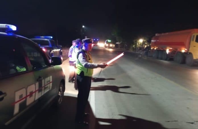patroli_malam_polres_tebing_tinggi_jaring_5_motor_tak_sesuai_spesifikasi