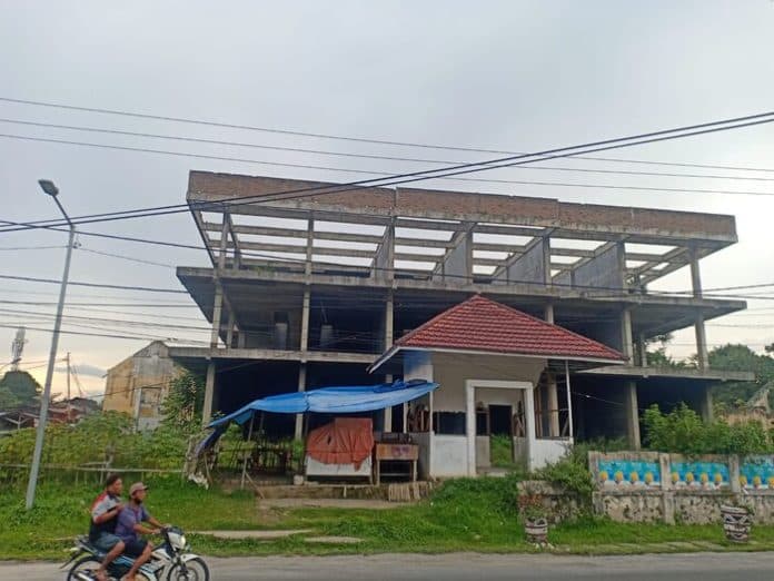 pd_paus_sekarat_ketua_komisi_ii_sebut_bakal_dibubarkan_atau_merger
