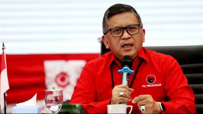 pdip_bantah_ganjar_pranowo_terlibat_politik_identitas