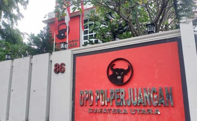pdip_wawancarai_balon_gubernur_di_kantor_dpd_sumut