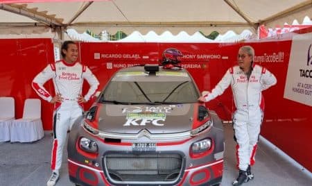 pebalap_sean_gelael_tercepat_di_uji_coba_danau_toba_rally_2021_ini_jadwal_putarannya