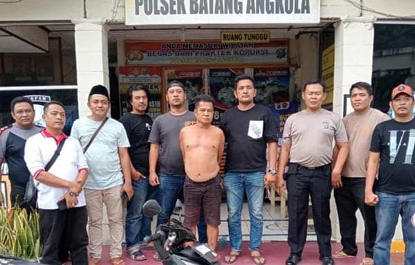 pecah_kaca_mobil_di_labusel_2_pria_asal_tapsel_dan_sidimpuan_dijemput_polisi