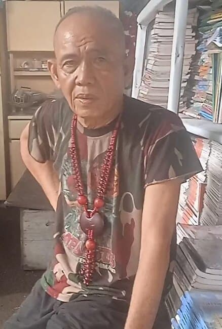 pedagang_buku_titi_gantung_medan_sepi_pengunjung_dan_berharap_tak_lagi_digusur