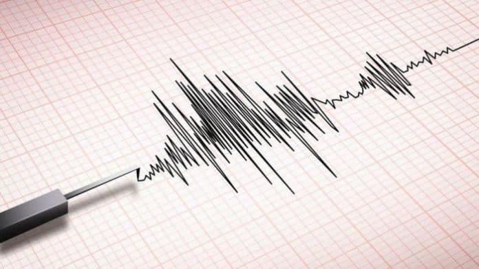 pegunungan_bintang_papua_diguncang_gempa_berkekuatan_60_magnitudo