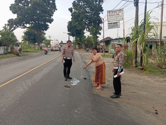 pejalan_kaki_tewas_ditabrak_mobil_di_jalan_sisingamangaraja_siantar