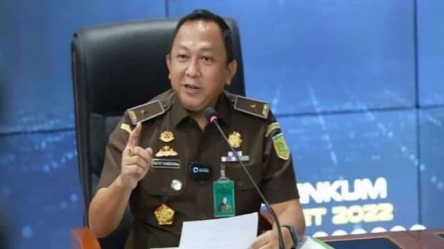 pelaku_kasus_gagal_ginjal_akut_terancam_dijerat_korporasi