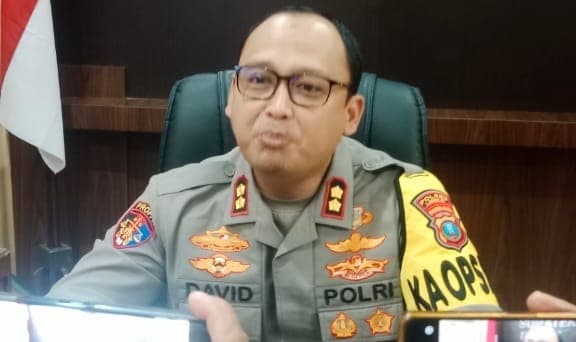 pelaku_pembakaran_pengajar_ponpes_an_nur_ditangkap_motifnya_dendam_dan_sakit_hati