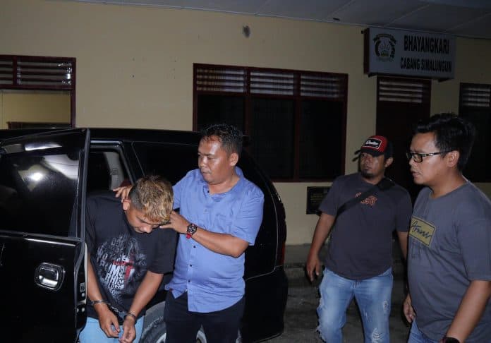 pelaku_penembakan_di_warung_kopi_tigarunggu_ditangkap_di_jambi