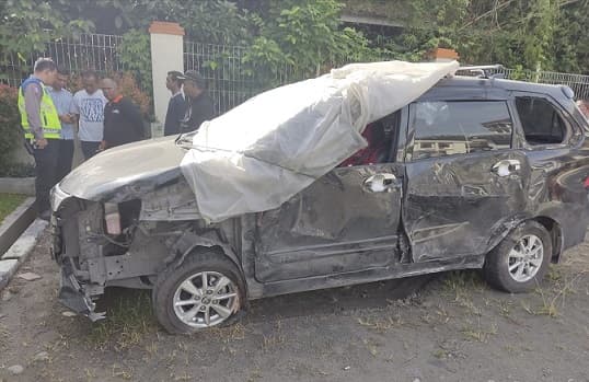 pelaku_yang_tabrak_dua_pria_di_depan_kantor_bsip_sumut_diamankan