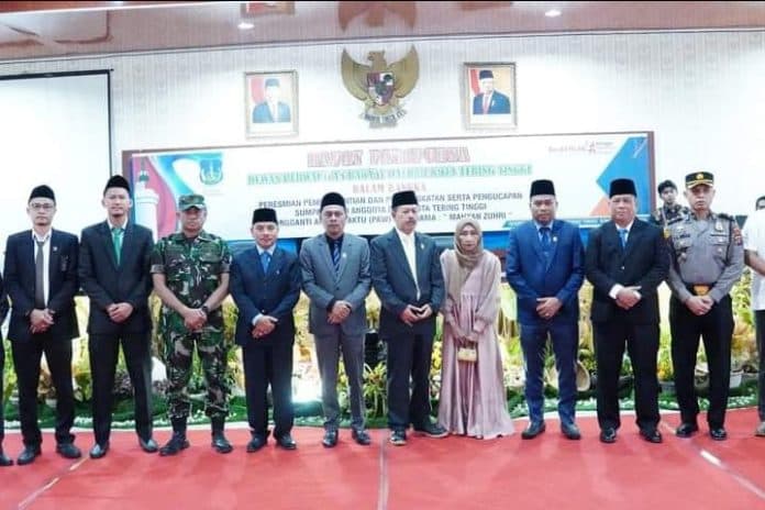 pelantikan_paw_anggota_dprd_tebing_tinggi_pj_wali_kota_sampaikan_pesan_ini