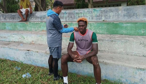 pemain_berkewarnegaraan_gambia_jalani_trial_di_psms_medan