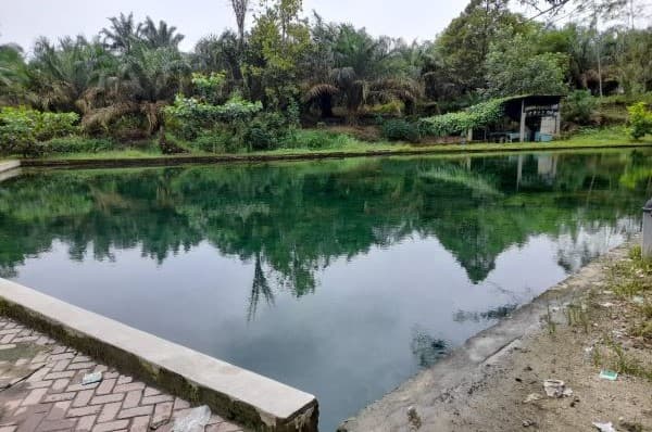 pemandian_bahmanusar_huta_ruma_sua_sepi_peminat