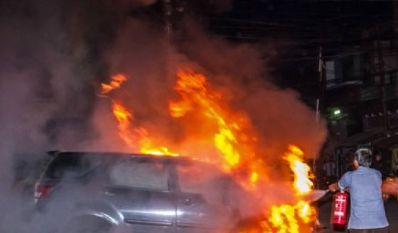 pembakar_mobil_via_vallen_kantongi_ktp_medan