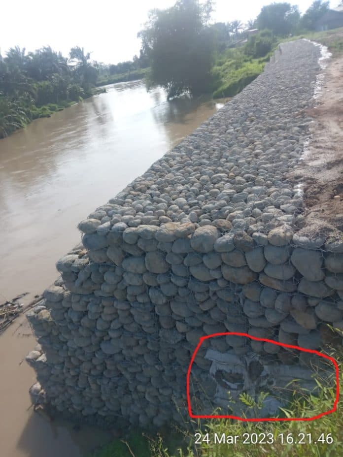 pembangunan_bronjong_di_tanjung_marulak_hilir_tebing_tinggi_tak_sesuai_harapan_warga