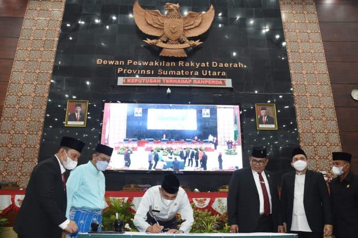 pembentukan_perda_pencegahan_dan_penanggulangan_hivaids_di_sumut_disepakati