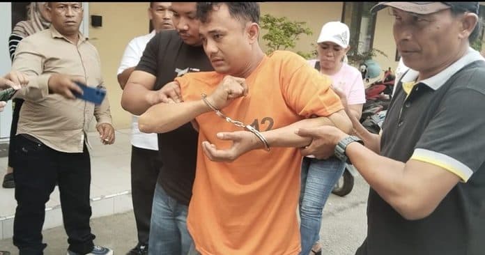pembunuh_siswi_smp_di_sergai_ditangkap_korban_disetubuhi_dan_dicekik