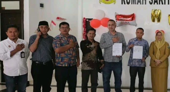 pemeriksaan_kesehatan_calon_bupati_wakil_bupati_karo_dilakukan_rsu_haji_medan