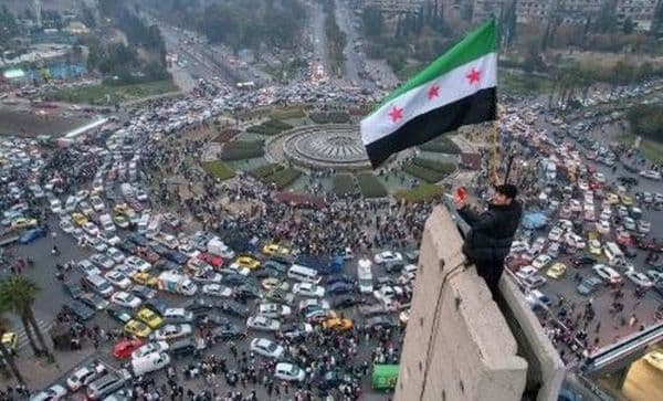 pemerintah_baru_suriah_tangkap_hampir_300_orang_diduga_loyalis_assad
