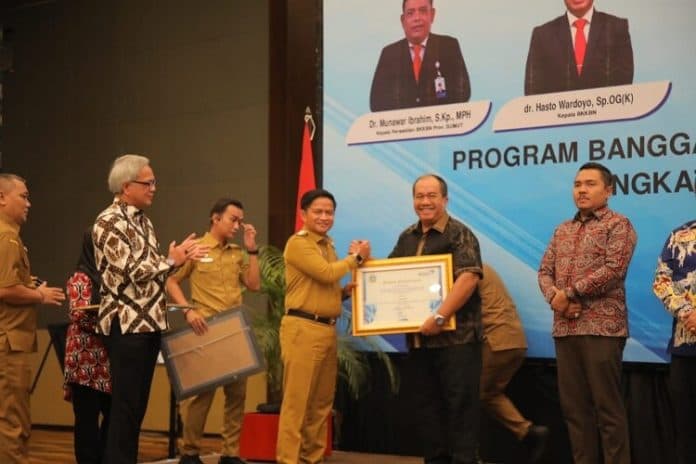 pemkab_asahan_raih_penghargaan_pelaksanaan_dak_penyerapan_anggaran_tertinggi_2023